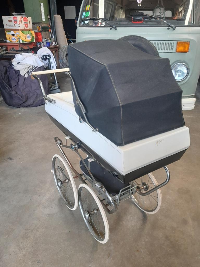 Mooi oude kinderwagen met goede bandjes, Ophalen of Verzenden, Gebruikt, Overige merken