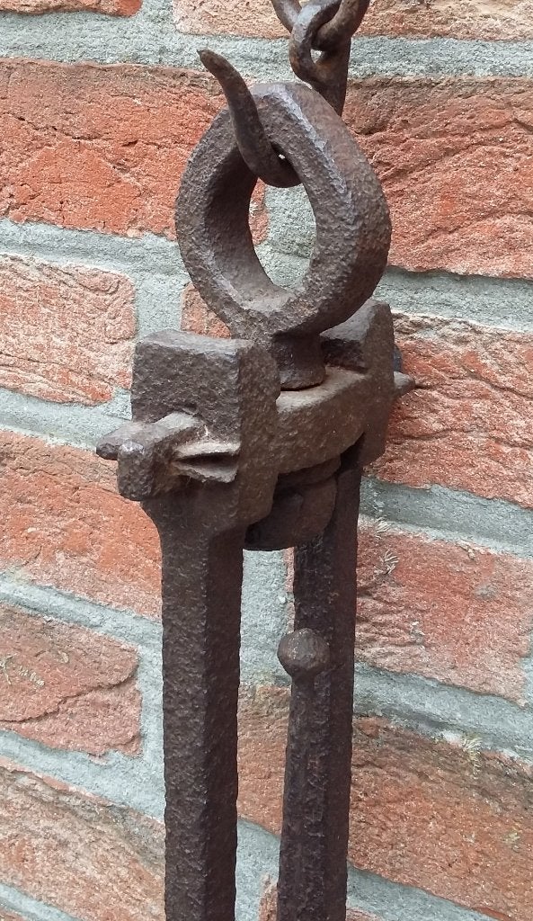 1708dateert GROTE Gesmede IJzeren Stadswaag Waag Weegschaal, Ophalen
