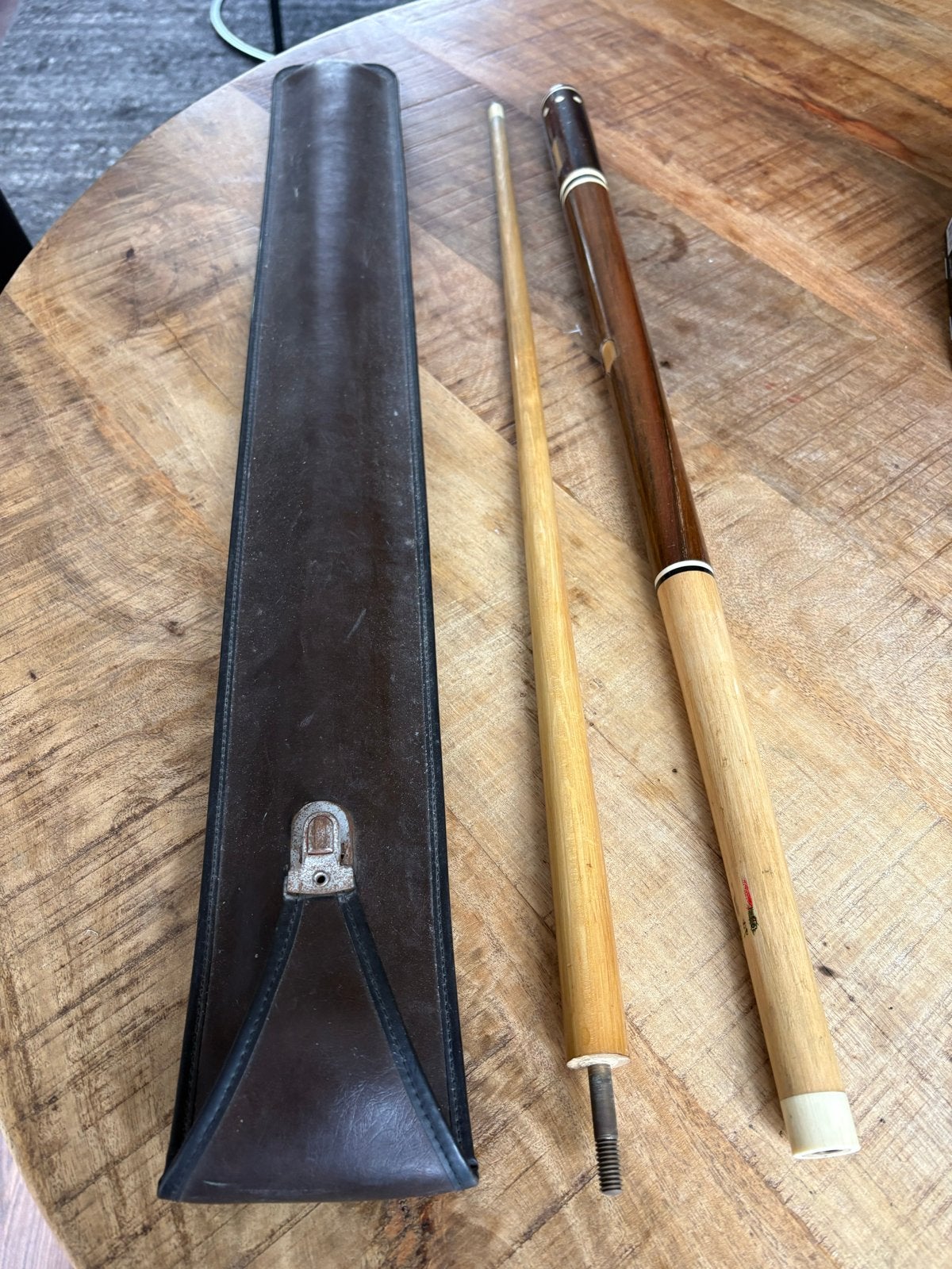 Vintage Biljartkeu met tas. - Gebruikt, Sport en Fitness, Biljarten en Poolen, Ophalen, Gebruikt, Keu of Ballen