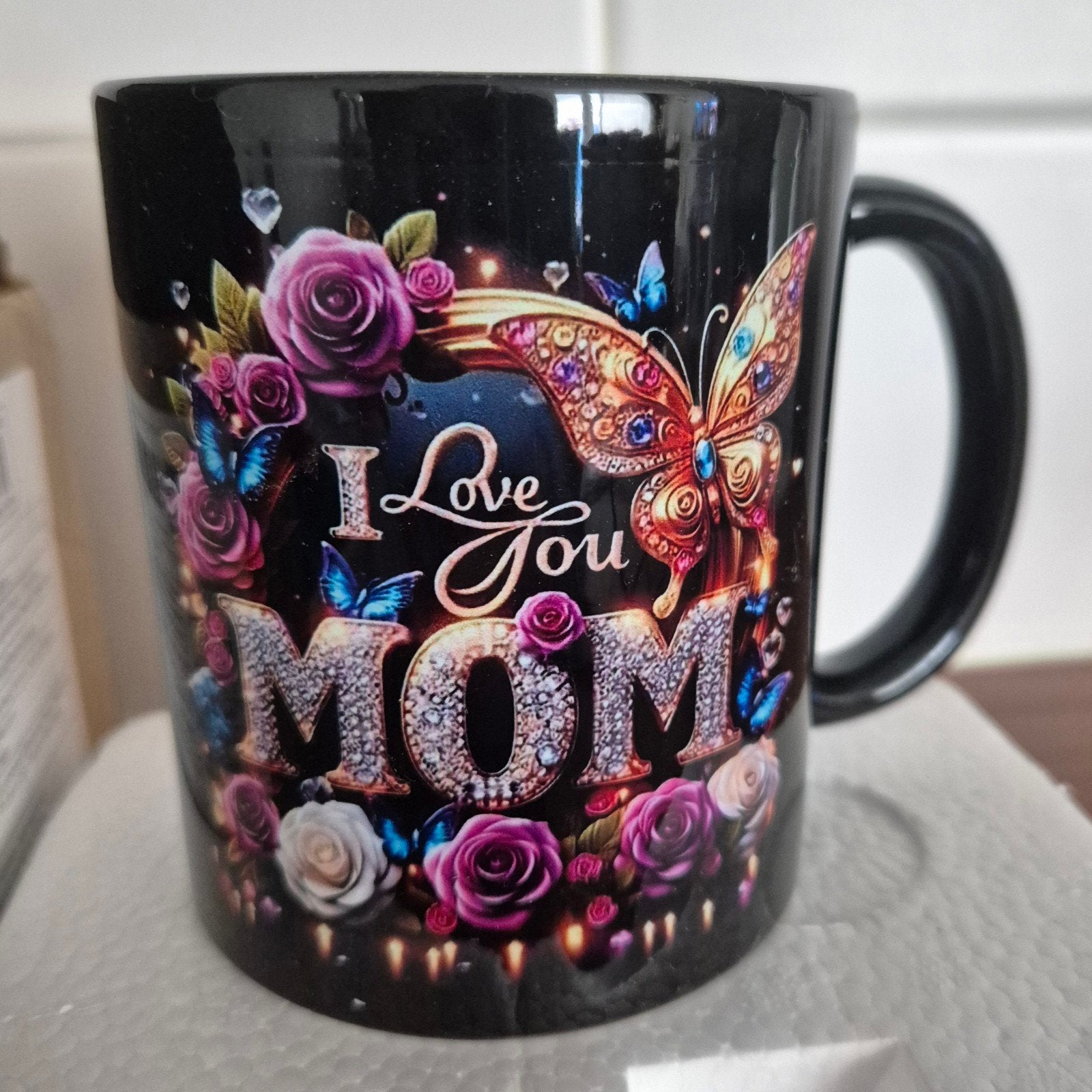 Mok met print: i love you mom- Nieuw in doos

Bedrukt aan be, Ophalen, Nieuw