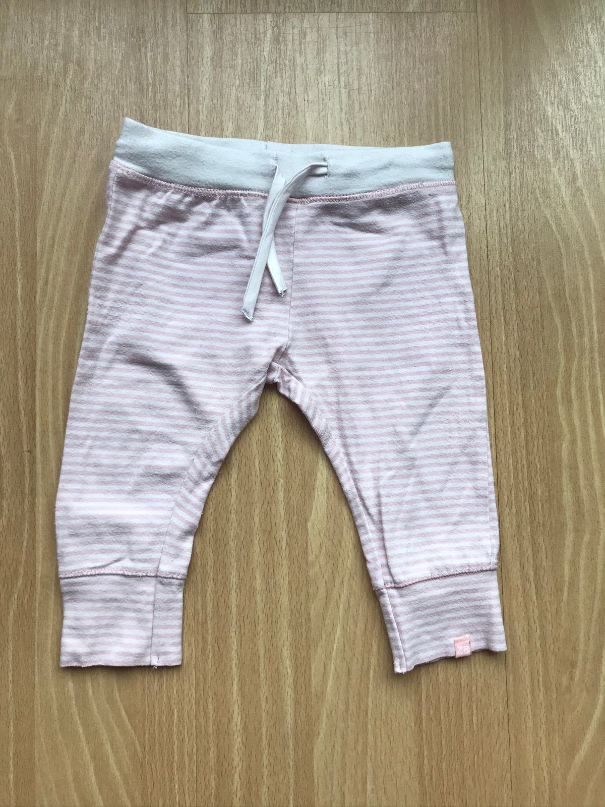 Z8 broek meisje maat 68 roze wit gestreept, Ophalen of Verzenden, Zo goed als nieuw, Meisje
