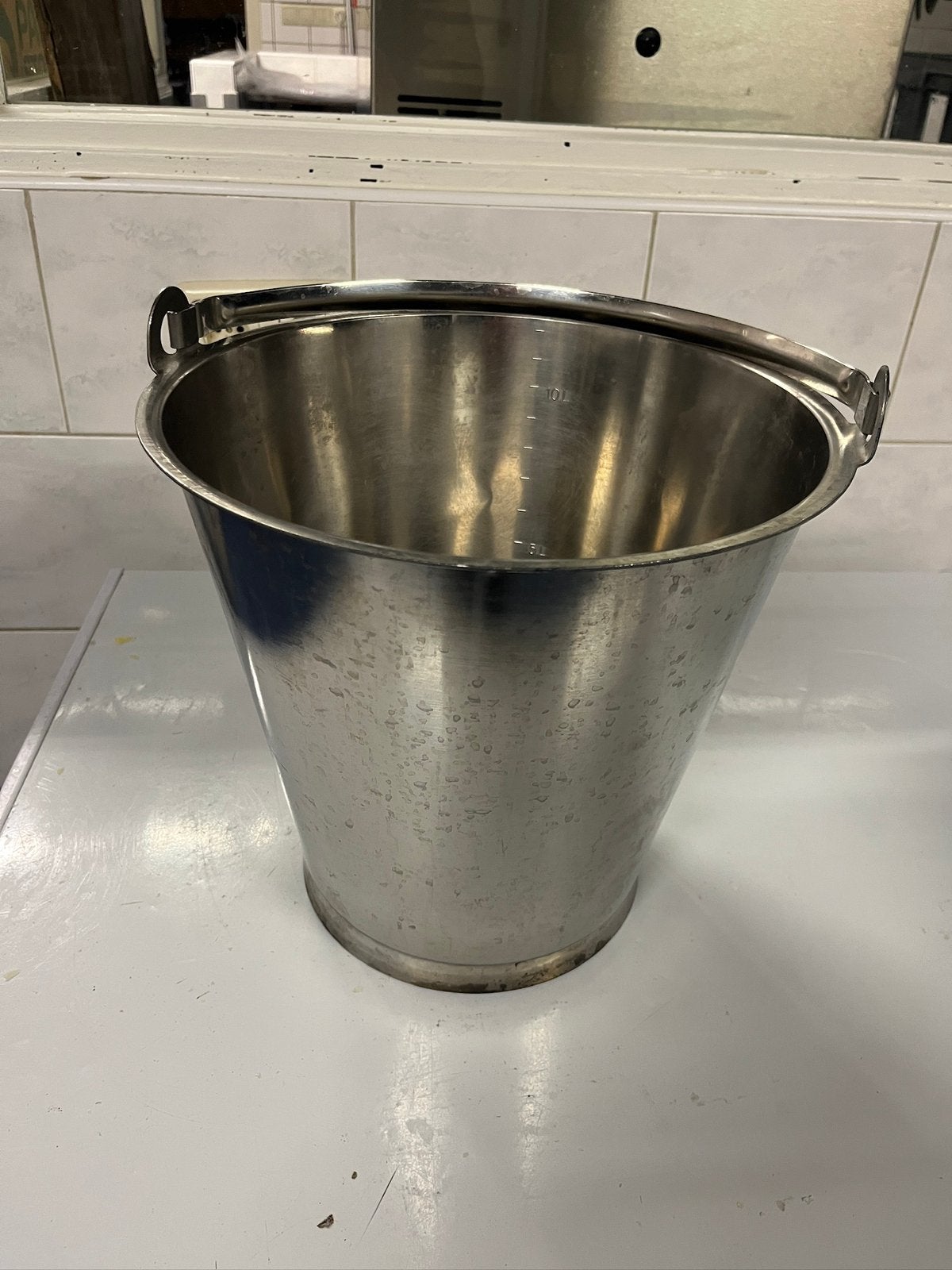 Rvs emmer 25 liter, Ophalen, Zo goed als nieuw, RVS