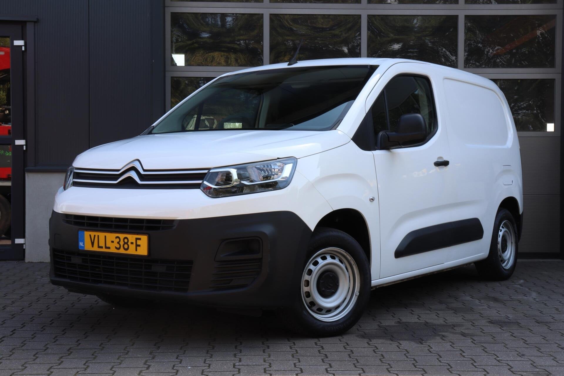 Citroen Berlingo bestel 1.5 BlueHDI l AIRCO l NAVI l SORTIMO, Auto's, Voorwielaandrijving, Dealer onderhouden, Stof, Gebruikt