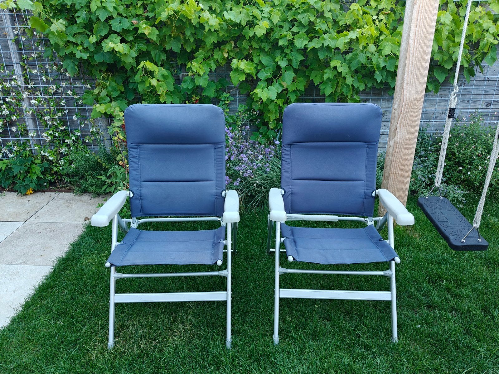 2x Verstelbare lichtgewicht campingstoelen ANWB, Ophalen of Verzenden, Gebruikt, Aluminium, Verstelbaar