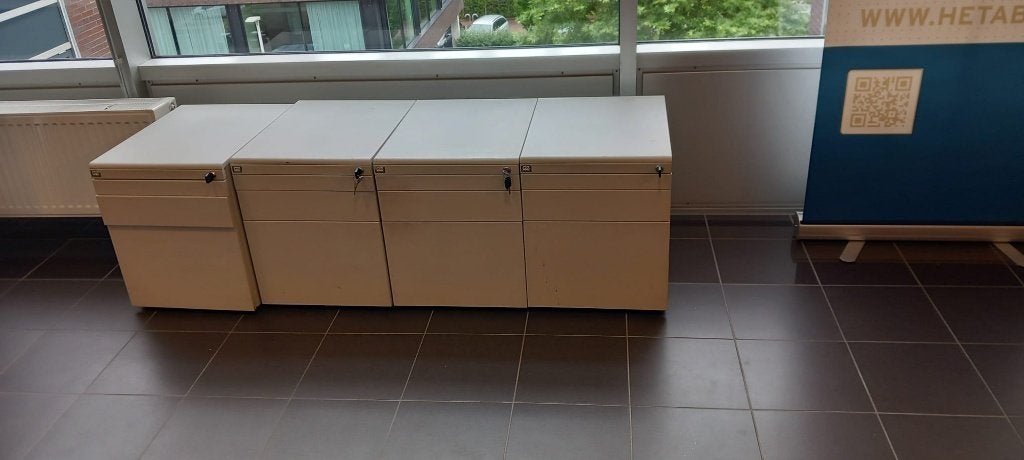 verrijdbare ladeblokjes - gratis op te halen, Huis en Inrichting, Ophalen, Minder dan 50 cm, Zo goed als nieuw, 3 of 4 laden