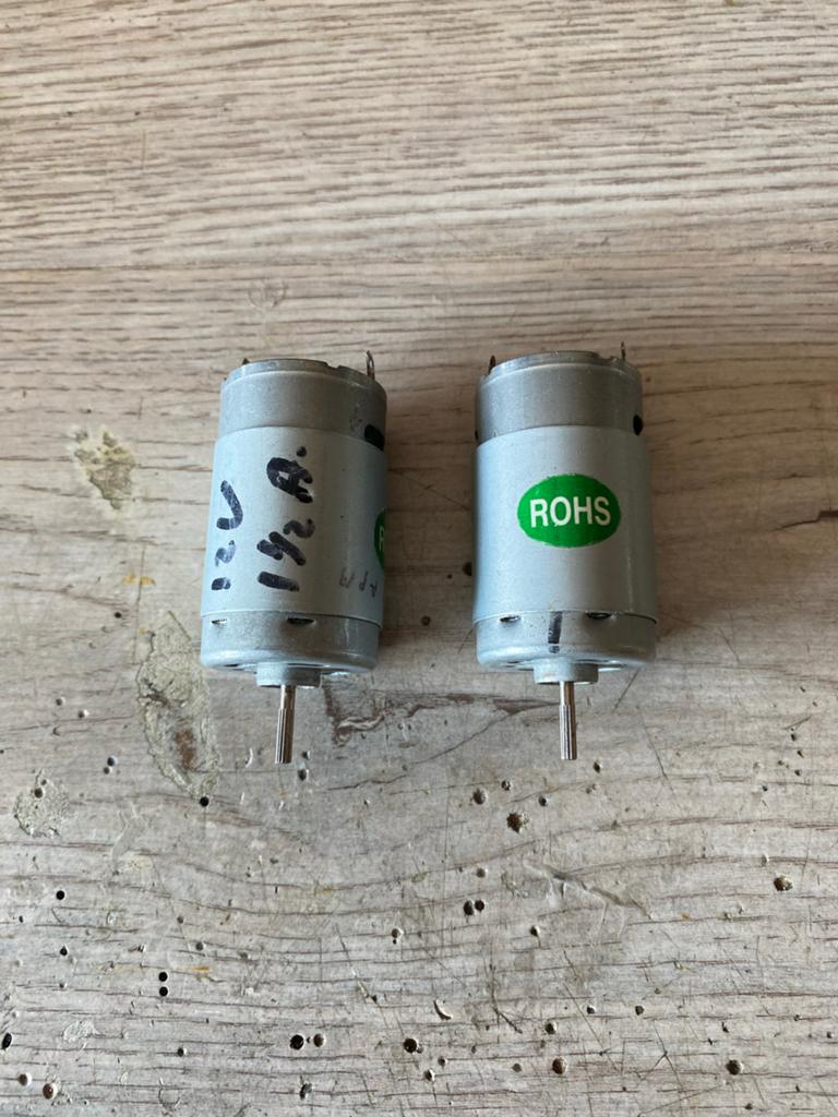 DC Motoren 12V 12500 RPM - Nieuw en Gebruikt, Hobby en Vrije tijd, Modelbouw | Boten en Schepen, Ophalen of Verzenden, Gebruikt