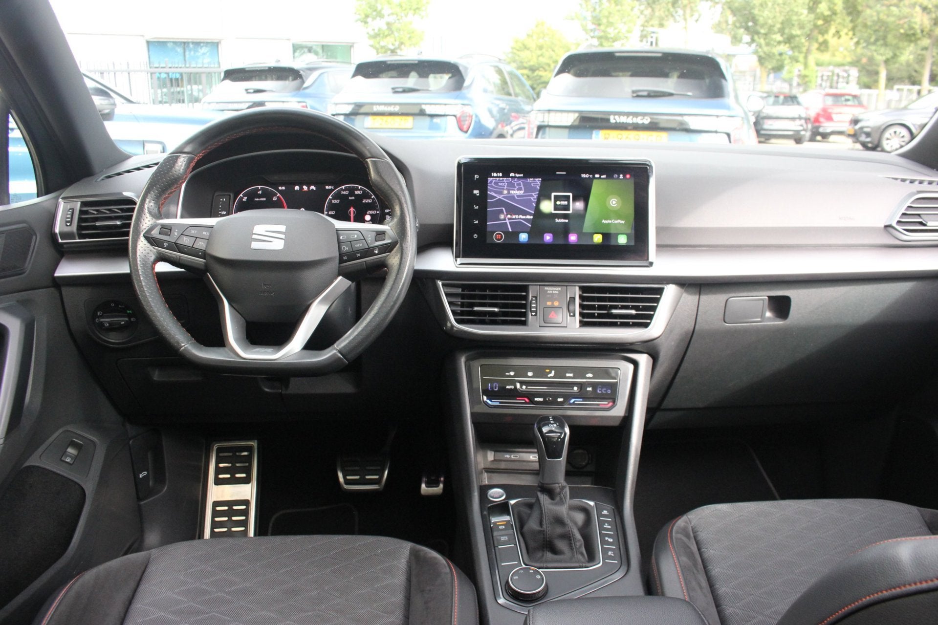 Seat Tarraco 1.4 TSI e-Hybrid PHEV FR Business Intense | Tre, Auto's, Dealer onderhouden, Euro 6, Leder en Stof, Grijs