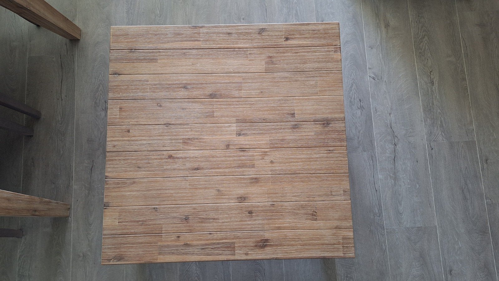 nette salon tafel 90x90x40, Ophalen, Zo goed als nieuw, Hout