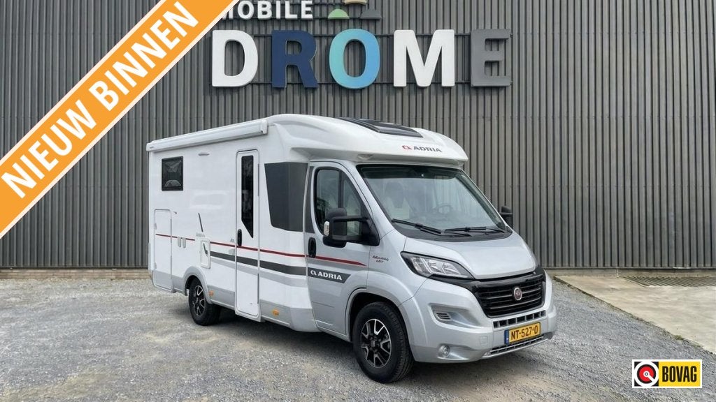 Adria Coral Plus 600 SL Automaat, Automaat, Ringverwarming, Fiat, 6 tot 7 meter