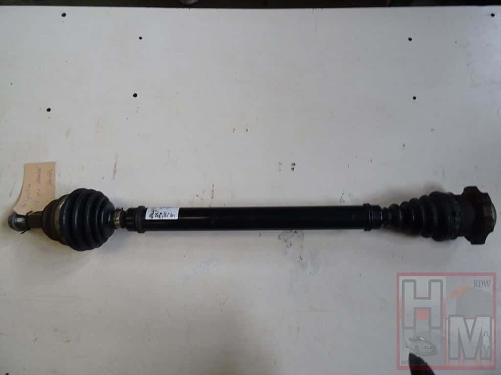 Volkswagen Golf 4 aandrijfas Rechts 1.6 16V met Kartel 1997, Ophalen of Verzenden, -, -, -