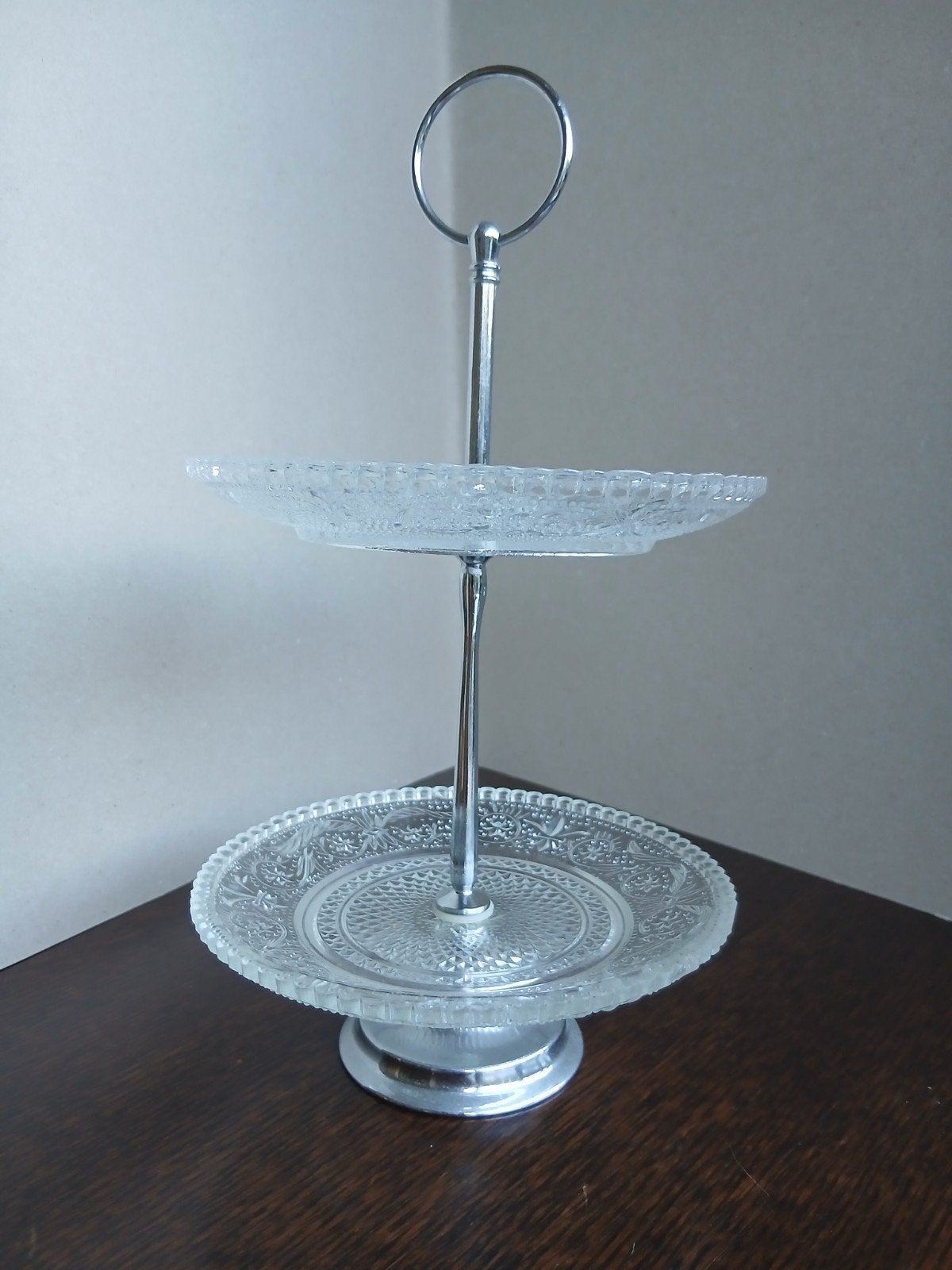 Glazen etagere met 2 lagen, Huis en Inrichting, Ophalen of Verzenden, Rond, Glas