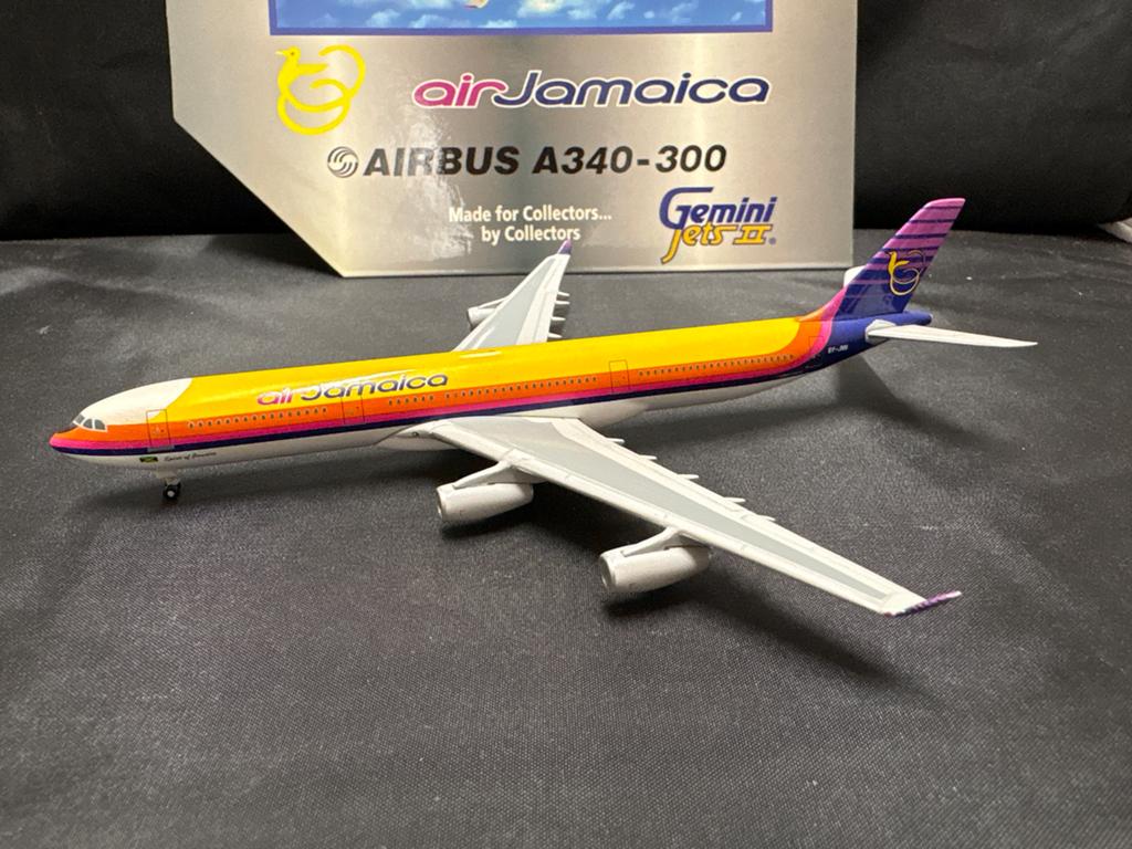 Air Jamaica Airbus A340-300 modelvliegtuig Gemini Jets, Verzamelen, Luchtvaart en Vliegtuigspotten, Ophalen of Verzenden, Zo goed als nieuw