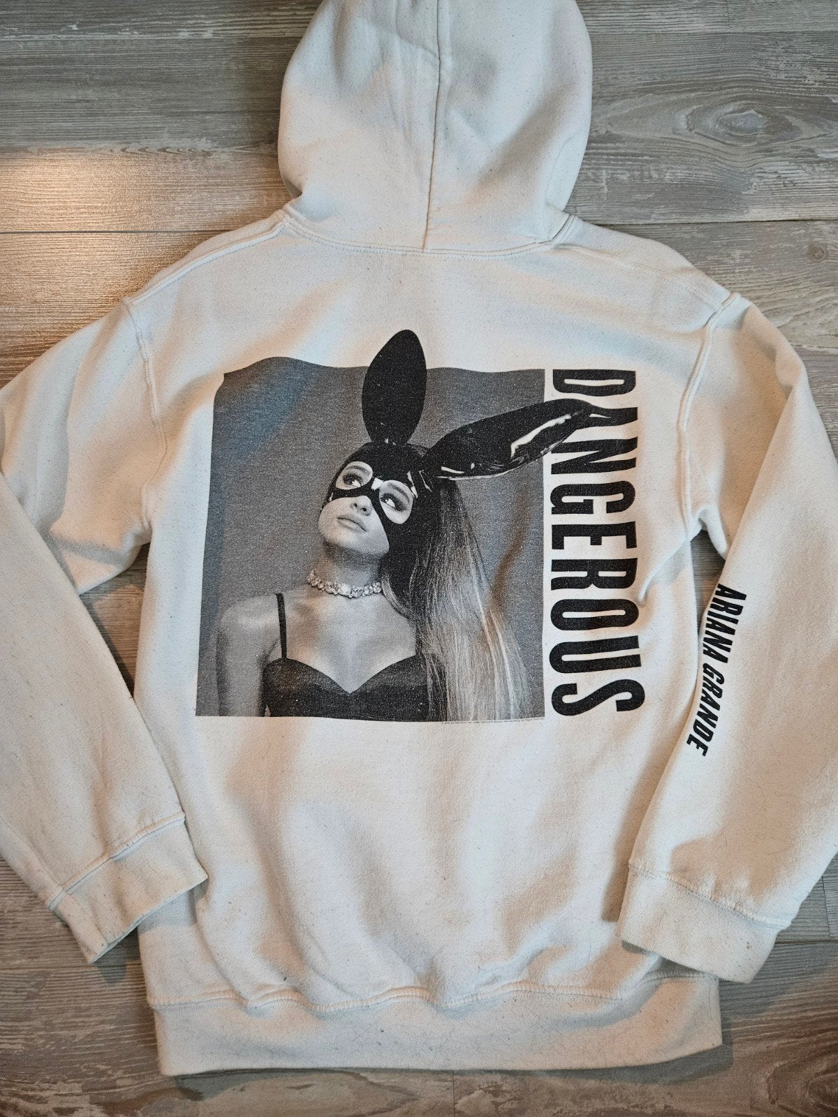 Ariana Grande Dangerous Woman Tour Hoodie Maat S, Ariana Grande, Wit, Ophalen of Verzenden, Maat 36 (S)