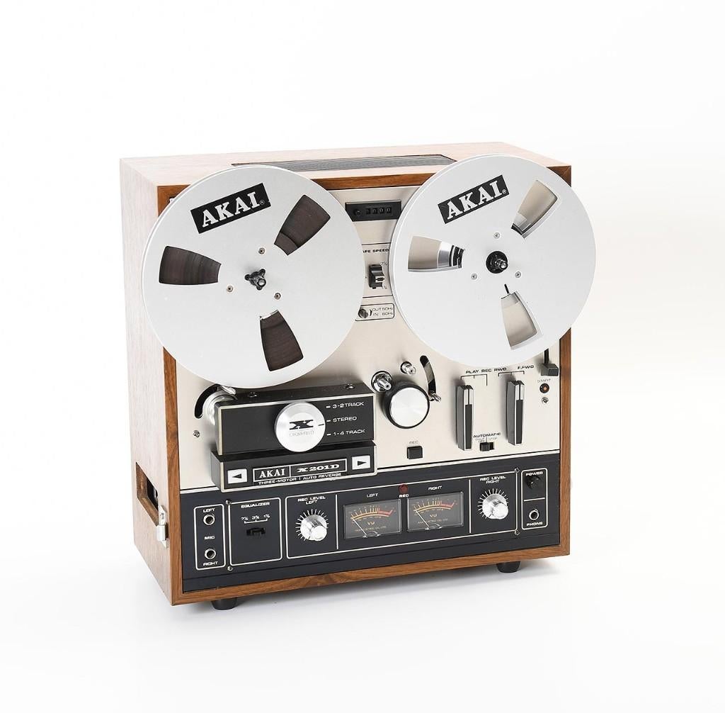 Tapedeck Akai X201D, Audio, Tv en Foto, Bandrecorders, Ophalen, Bandrecorder, Met banden