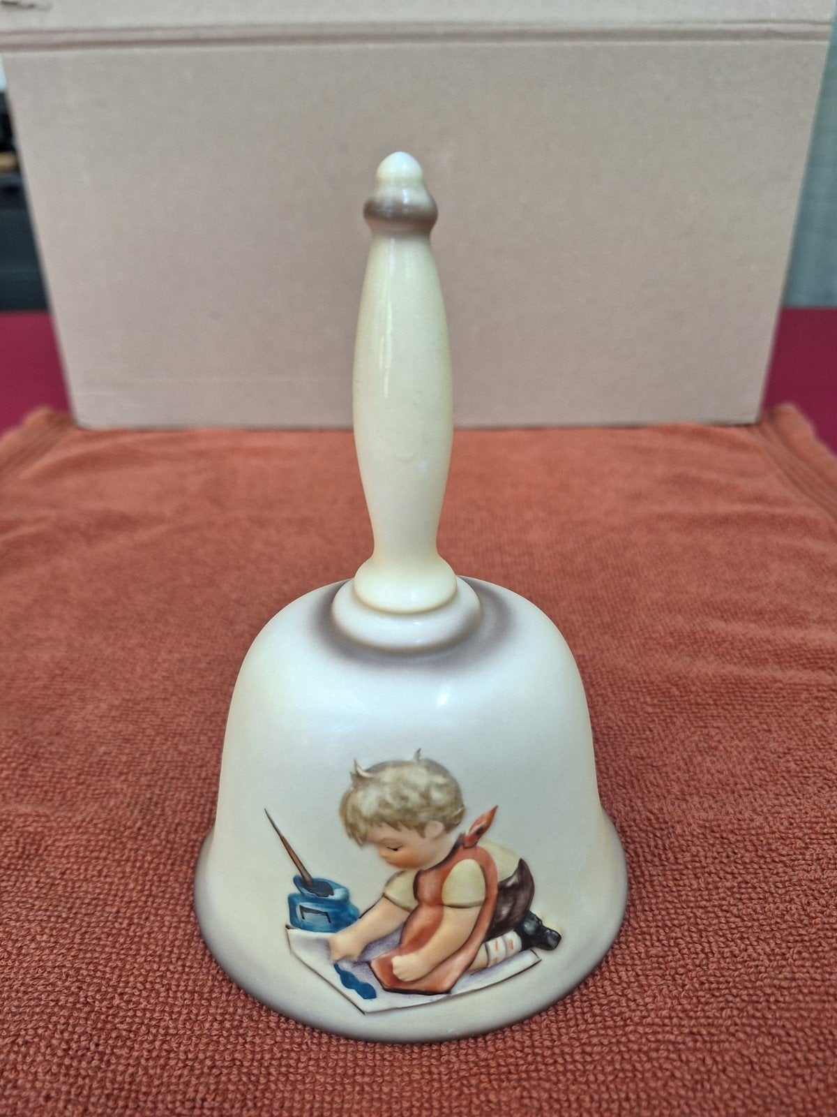 Hummel Goebel bel / klok 1987 jongetje inkt schrijven, Ophalen of Verzenden