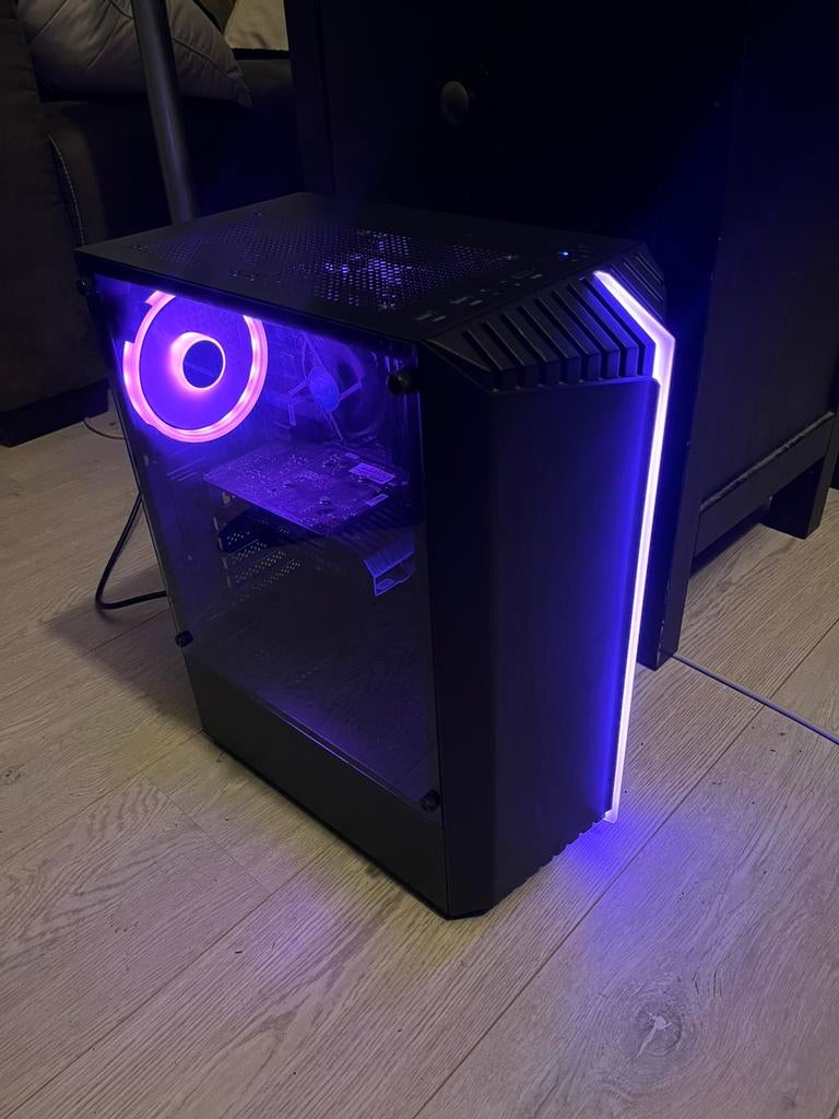 Gaming pc met NVIDIA GeForce GTX 1650, Computers en Software, Desktop Pc's, Ophalen, Zo goed als nieuw, Gaming, SSD