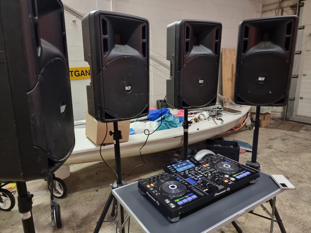 Complete DJ-set: Pioneer XDJ-RX1 met RCF luidsprekers, Muziek en Instrumenten, Dj-sets en Draaitafels, Gebruikt, Dj-set, Pioneer