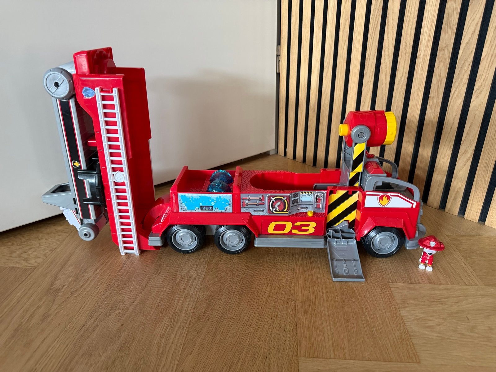 PAW Patrol Film Marshall Transformerende Brandweerauto, Ophalen, Zo goed als nieuw