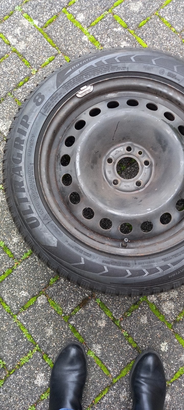 Opel Combo winterbanden met stalen velgen (4 stuks), Ophalen, Gebruikt