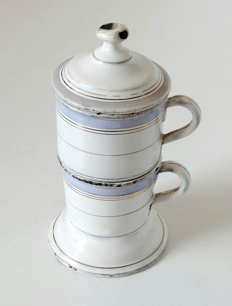 Oude KLEINE Emaille Cafetière Koffiepotje Keukenemaille, Antiek en Kunst, Verzenden