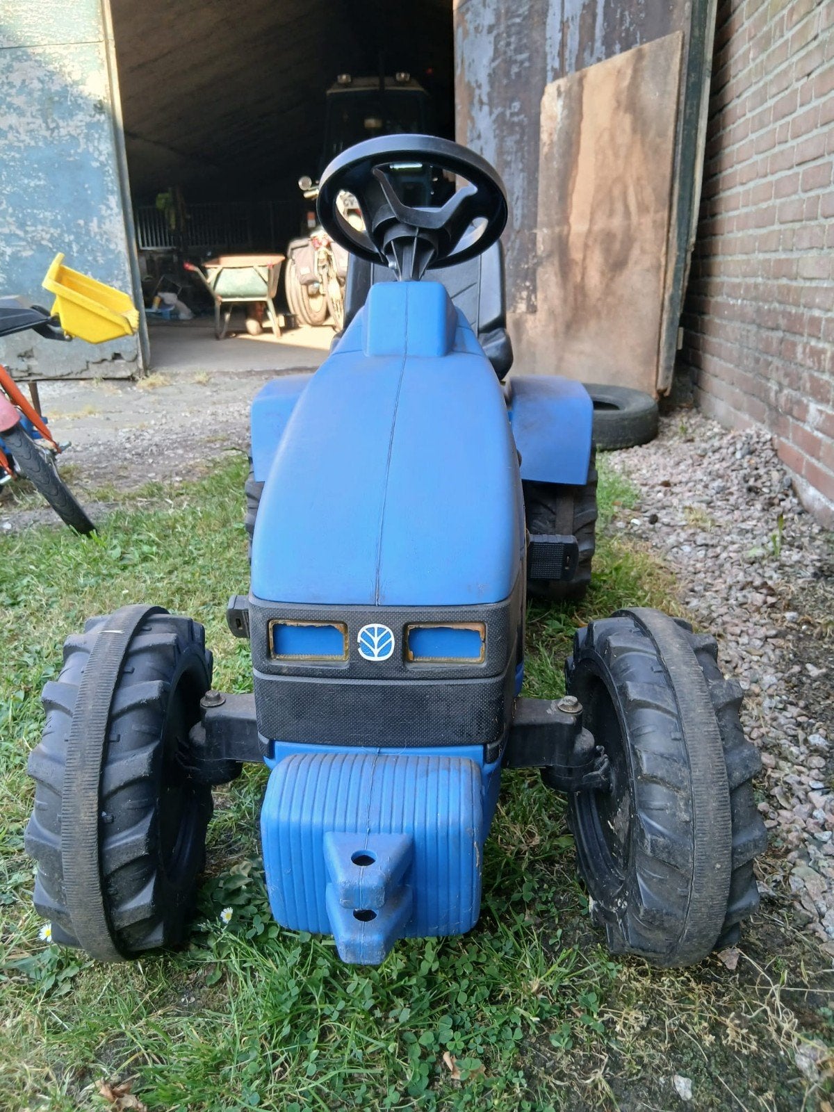 New Holland Kindertractor - Trapauto, Ophalen, Gebruikt