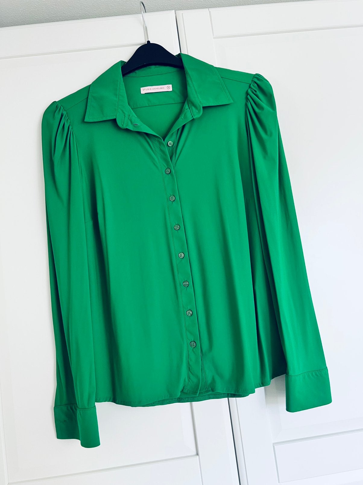 Studio anneloes nomi blouse M apple green travelstof, Maat 38/40 (M), Overige kleuren, Ophalen of Verzenden, Zo goed als nieuw