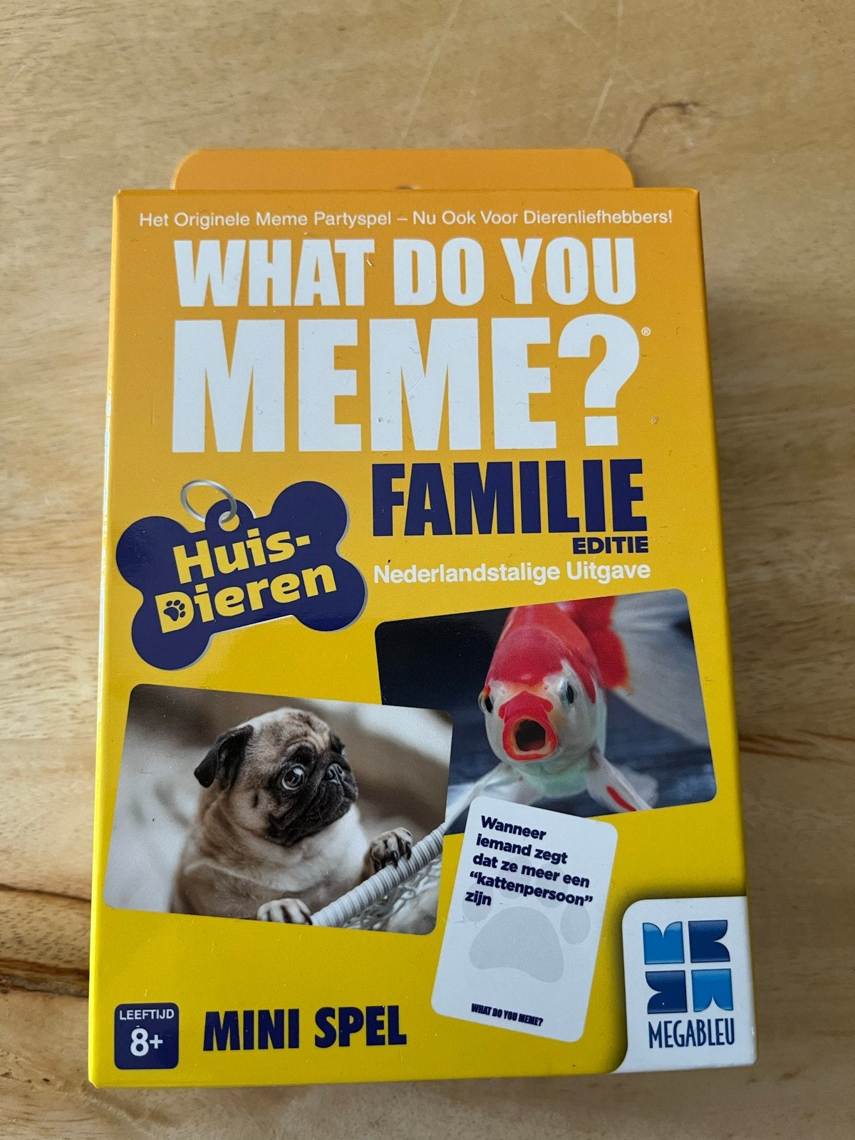 What Do You Meme? Familie Huisdieren Editie Mini Spel, Drie of vier spelers, Ophalen of Verzenden, Zo goed als nieuw