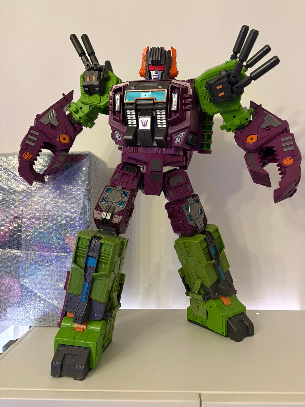 Hasbro WFC Titan Scorponok met alle 3 de DNA upgrade kits, Verzamelen, G1, Ophalen, Zo goed als nieuw, Decepticons