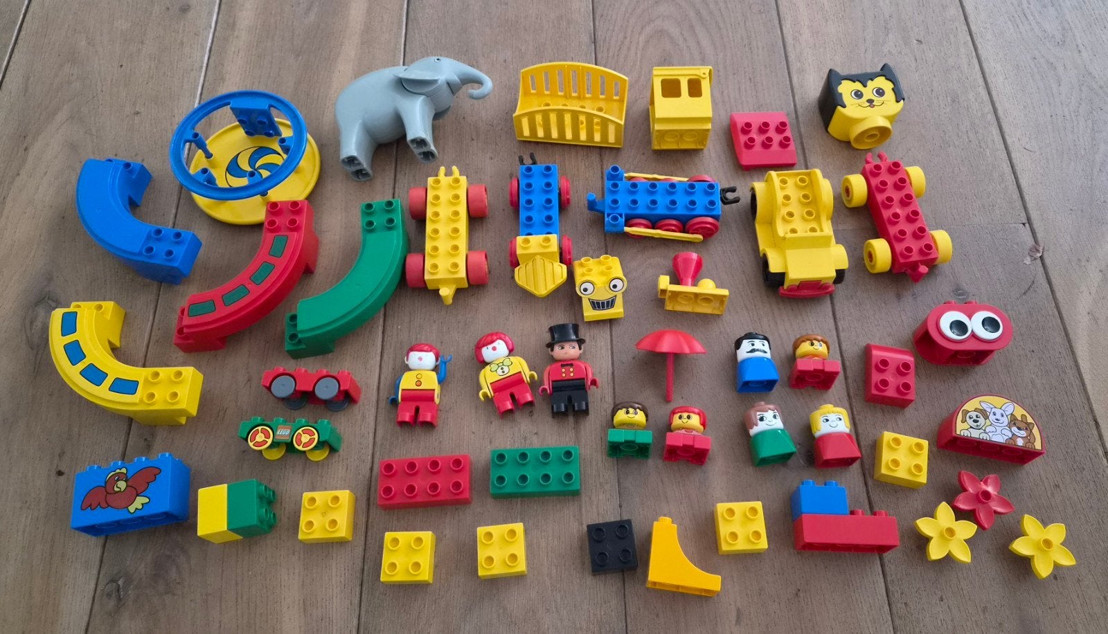 Grote partij vintage LEGO Duplo - Diverse sets en figuren, Gebruikt, Ophalen of Verzenden, Inclusief minifiguren, Duplo