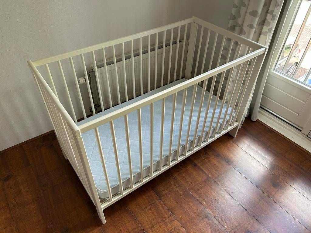 Ikea Gulliver Babybedje, Wit ledikant met matras, Ophalen, Gebruikt, Ledikant