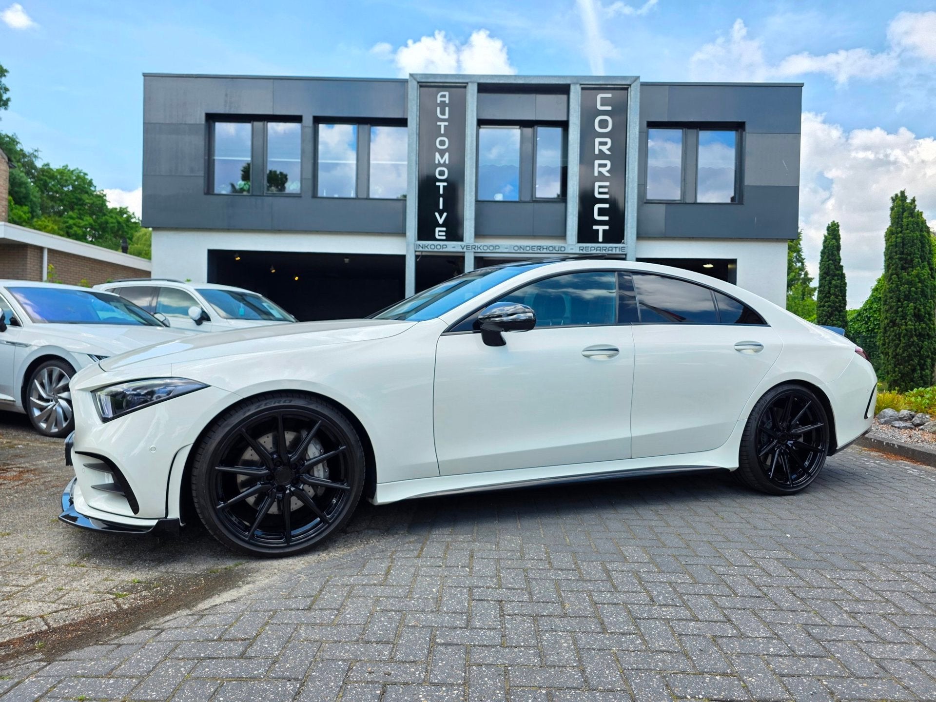 Mercedes-Benz CLS-klasse 450 AMG 53 AMG 4MATIC Premium Plus, Auto's, Adaptive Cruise Control, Gebruikt, Euro 6, Wit