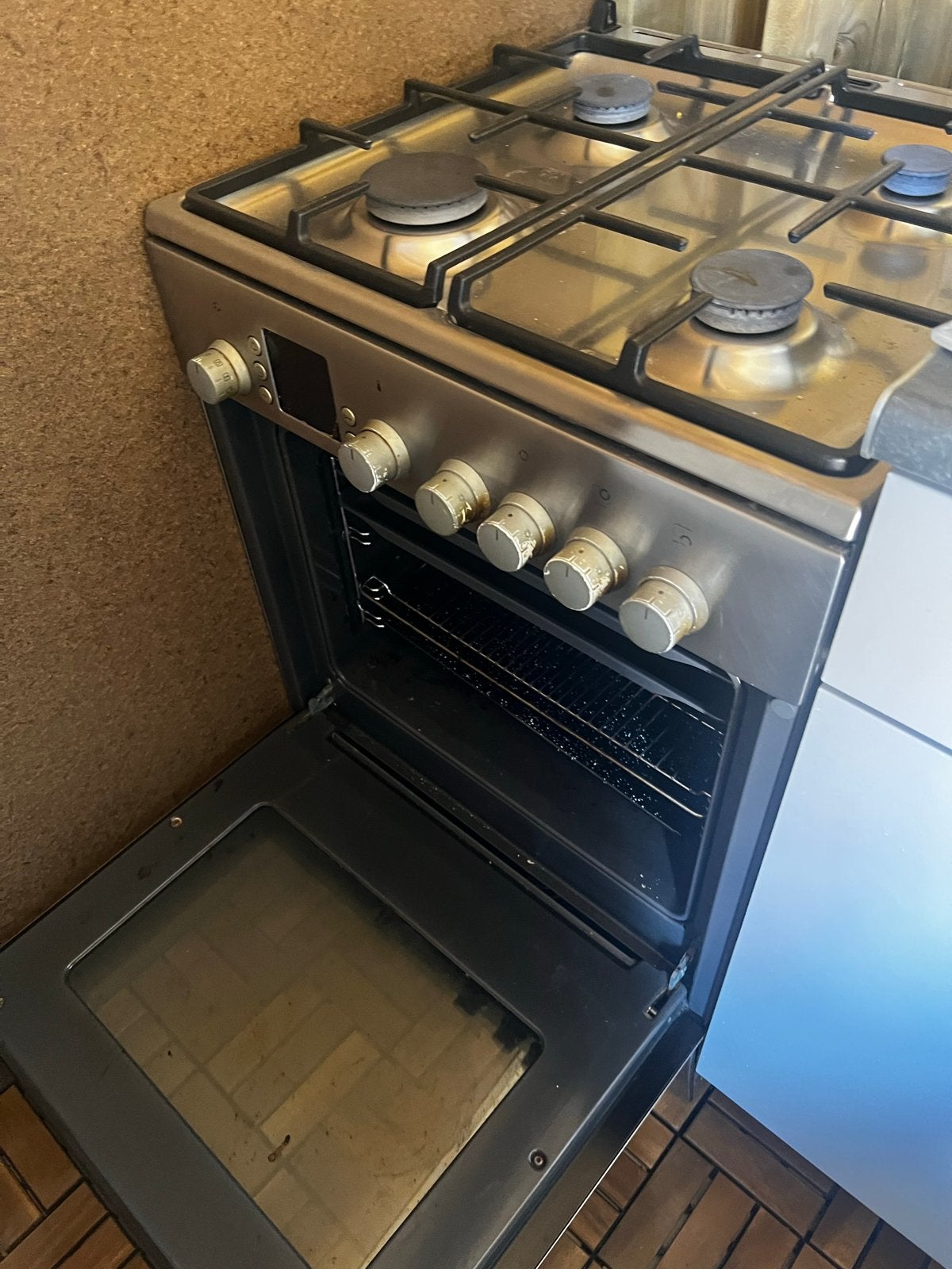 Bosch Vrijstaand Gasfornuis met Oven, Witgoed en Apparatuur, Ophalen, Gebruikt, 60 cm of meer, 4 kookzones