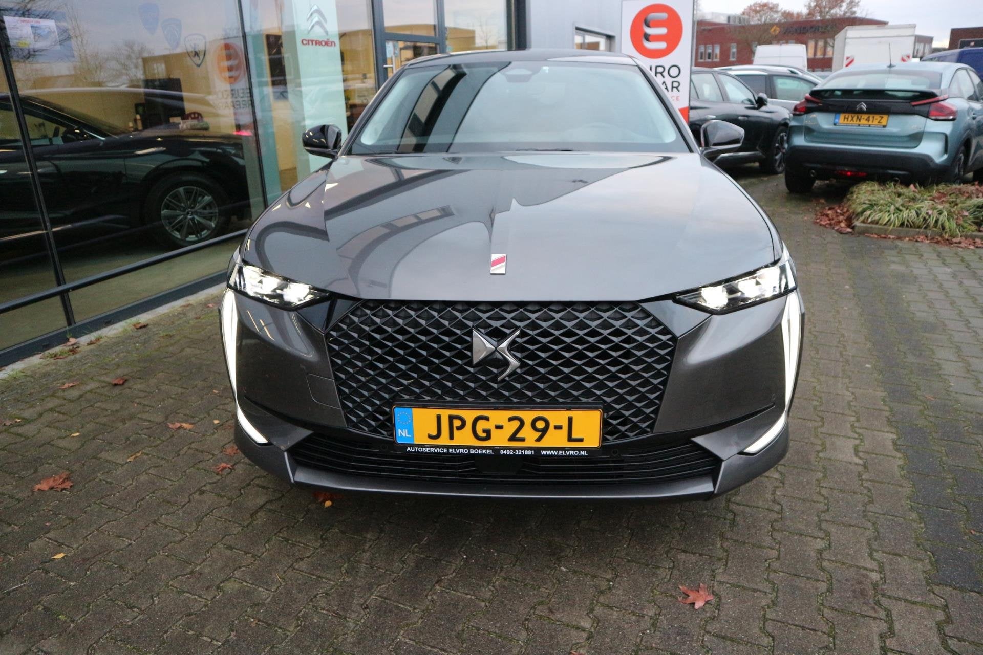 DS 4 1.2 PureTech Performance Line+ AUTOMAAT NAVI CAMERA KEY, Auto's, Gebruikt, 1199 cc, Bedrijf, 1100 kg