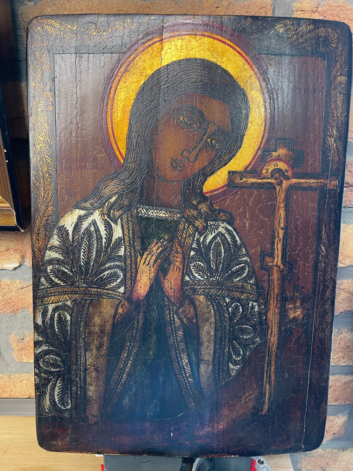 Antieke Roemeense-orthodoxe icoon van Moeder Gods, Ophalen