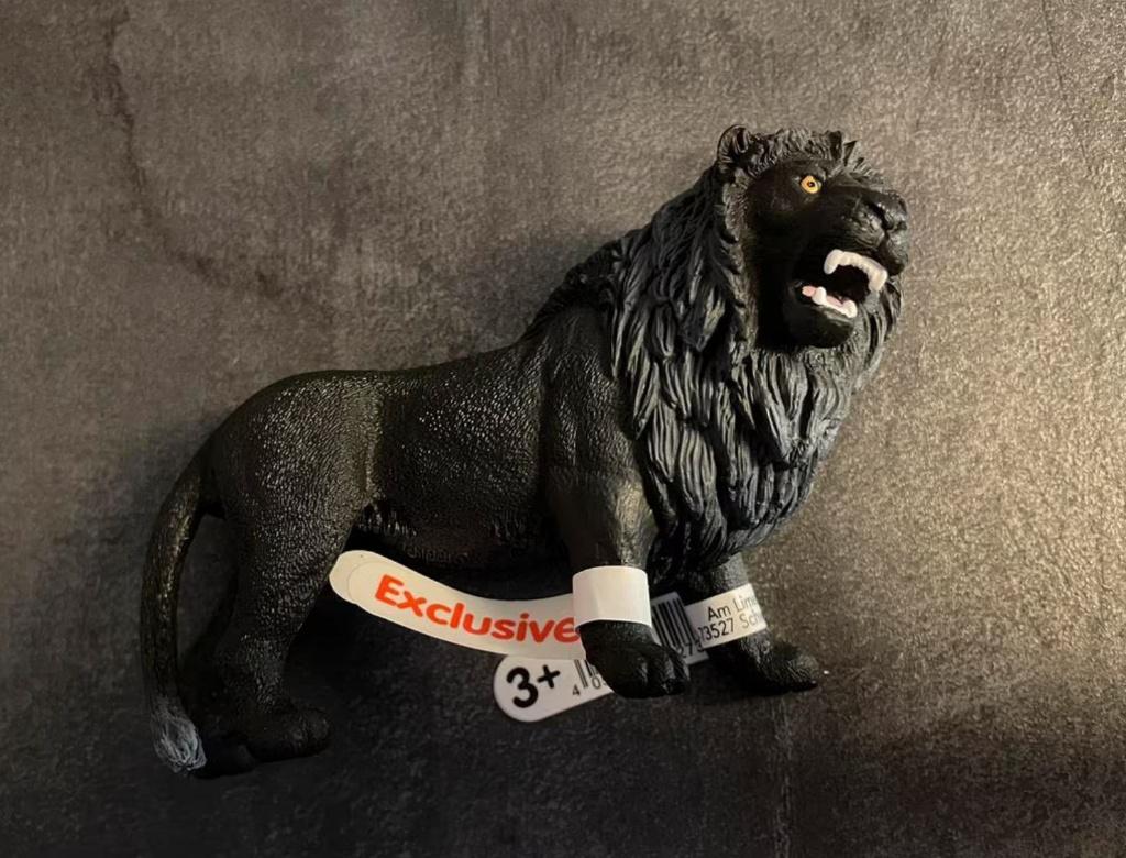 Schleich Wild Life Black Leeuw 72176 Exclusive Black Friday, Ophalen of Verzenden, Nieuw, Wild dier, Beeldje of Figuurtje