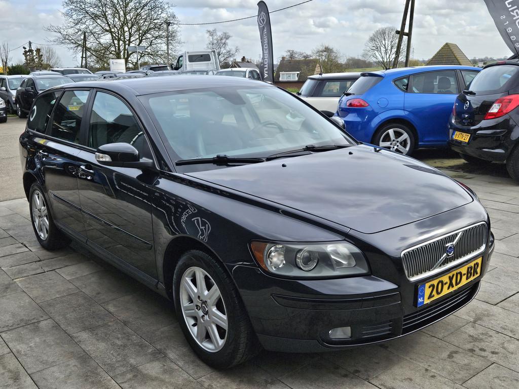 Volvo V50 1.8 Edition II *Well-Kept*AC*CC* (bj 2007), Auto's, Voorwielaandrijving, 4 cilinders, Zwart, 126 pk