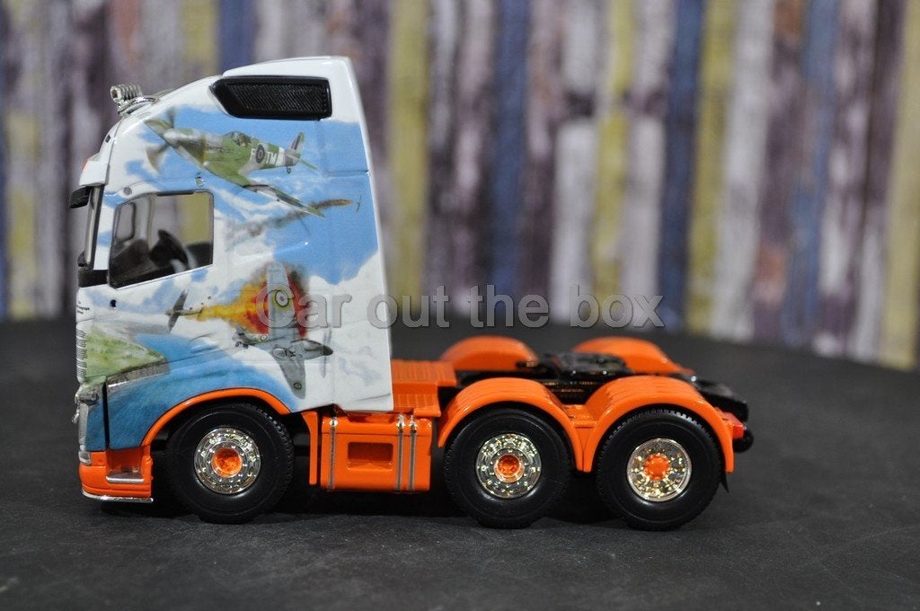 Volvo FH Maxwell "Liberator" 1:50 Corgi, Verzenden, Nieuw, Bus of Vrachtwagen, Corgi