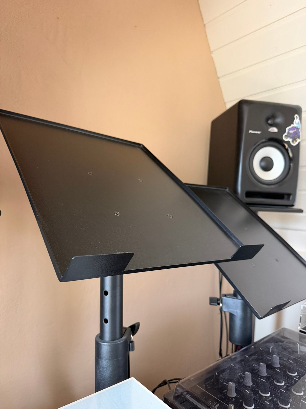 2x DAP CDJ stands, Ophalen, Zo goed als nieuw