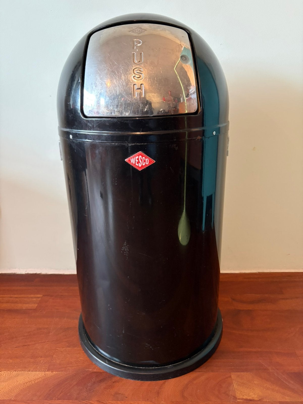 Vintage Wesco zwarte metalen pushboy 50 liter, Ophalen, Gebruikt, 40 liter of meer, 75 – 100