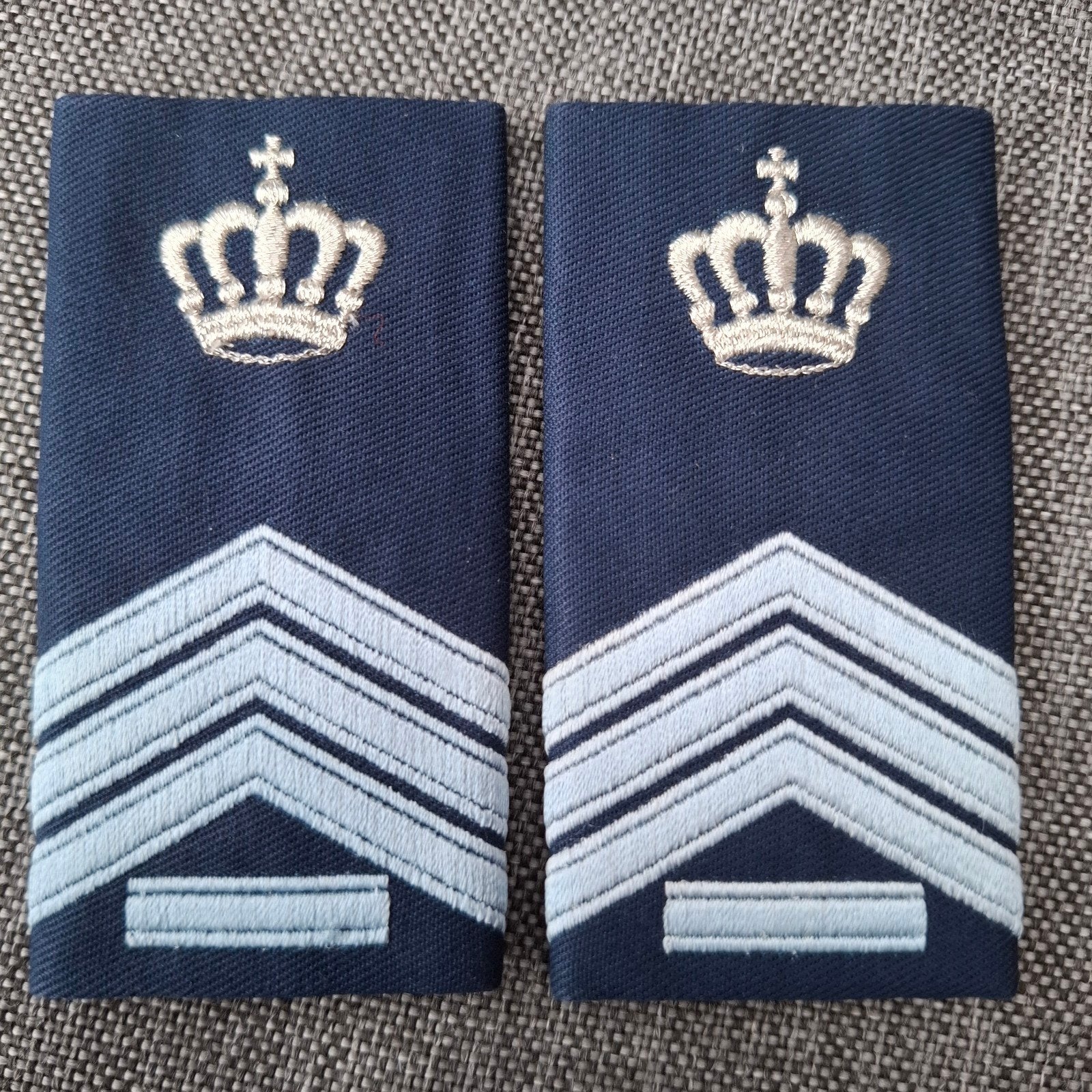 rangen Klu, Verzamelen, Militaria | Algemeen, Ophalen of Verzenden, Luchtmacht, Nederland, Embleem of Badge