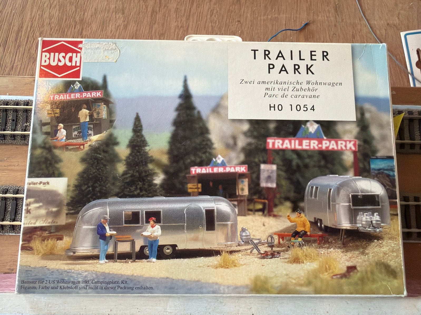 Busch H0 Trailer-Park 1054 - Nieuw in gesloten zakjes, Overige merken, 1:50 of kleiner, Overige typen, Nieuw