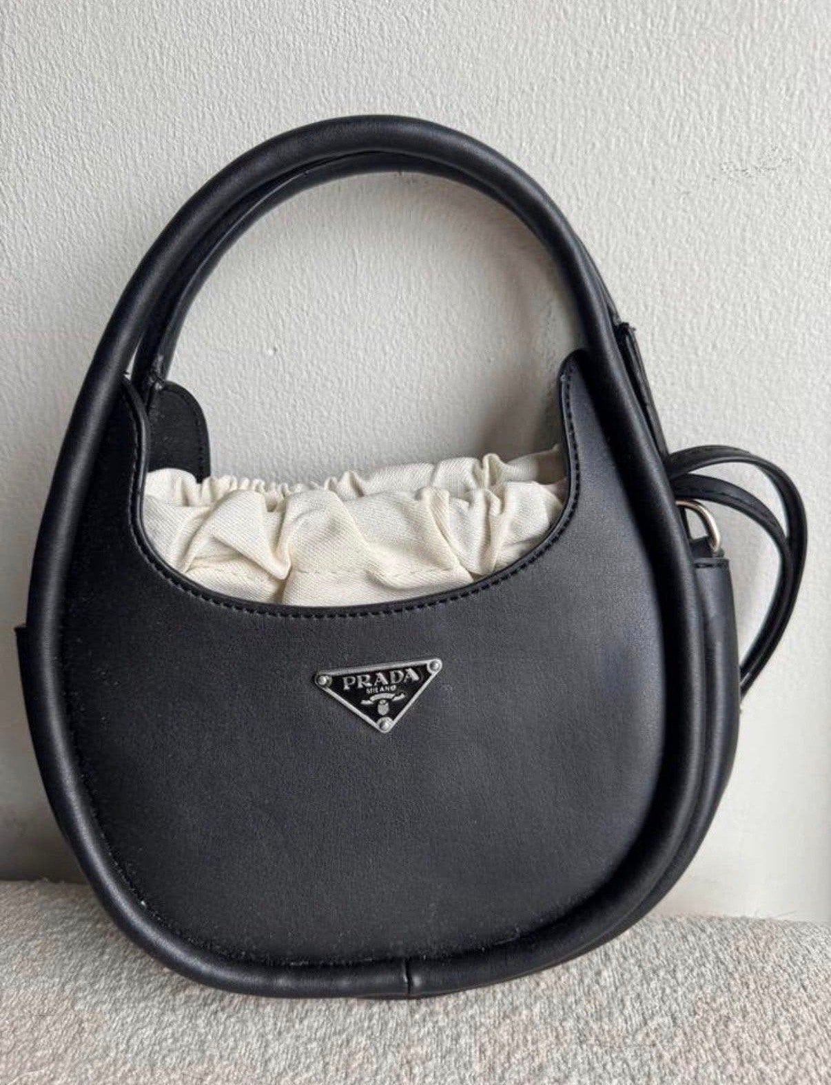 Prada Tasje, Sieraden, Tassen en Uiterlijk, Tassen | Damestassen, Ophalen, Zo goed als nieuw, Zwart, Avondtasje