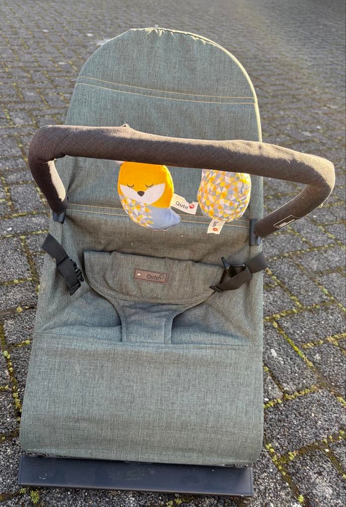 Groene Qute wipstoel met boog, verstelbaar en inklapbaar, Kinderen en Baby's, Wipstoeltjes, Gebruikt, Wipstoel, Met gordel(s) of riempje(s)