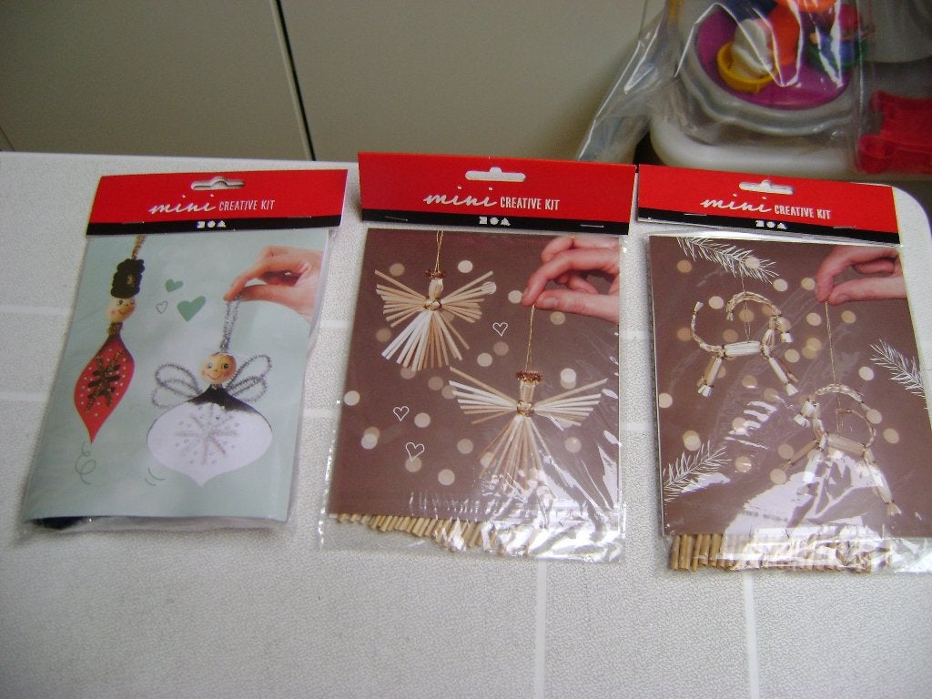 nieuw inverpak 3mini creatiefkit met 2kerstballen ster eland, Goud, Nieuw, Klaar om op te hangen, Ophalen of Verzenden