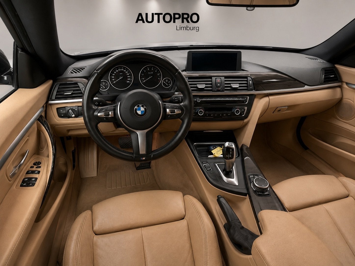 BMW 3-serie Gran Turismo 320i High Executive, Auto's, BMW, Automaat, Achterwielaandrijving, Gebruikt, 4 cilinders
