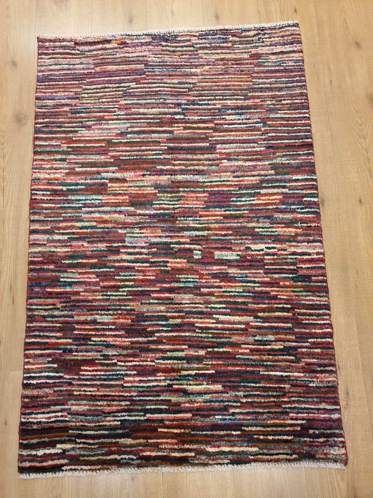 Handgeknoopt oosters tapijt modern stripes 136x90, Info@SlatsAntiek.nl, Crème, 100 tot 150 cm, Perzisch