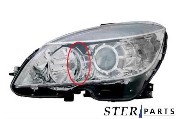 Koplamp links van een Mercedes C-Klasse, Auto-onderdelen, Verlichting, 12 maanden garantie, -, Nieuw, Ophalen of Verzenden