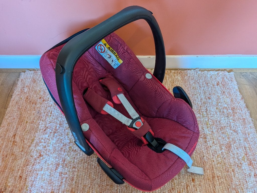 Autostoel Maxi Cosi Pebble Pro i-Size Essential Red, Ophalen, Autogordel of Isofix, Gebruikt, 0 t/m 13 kg