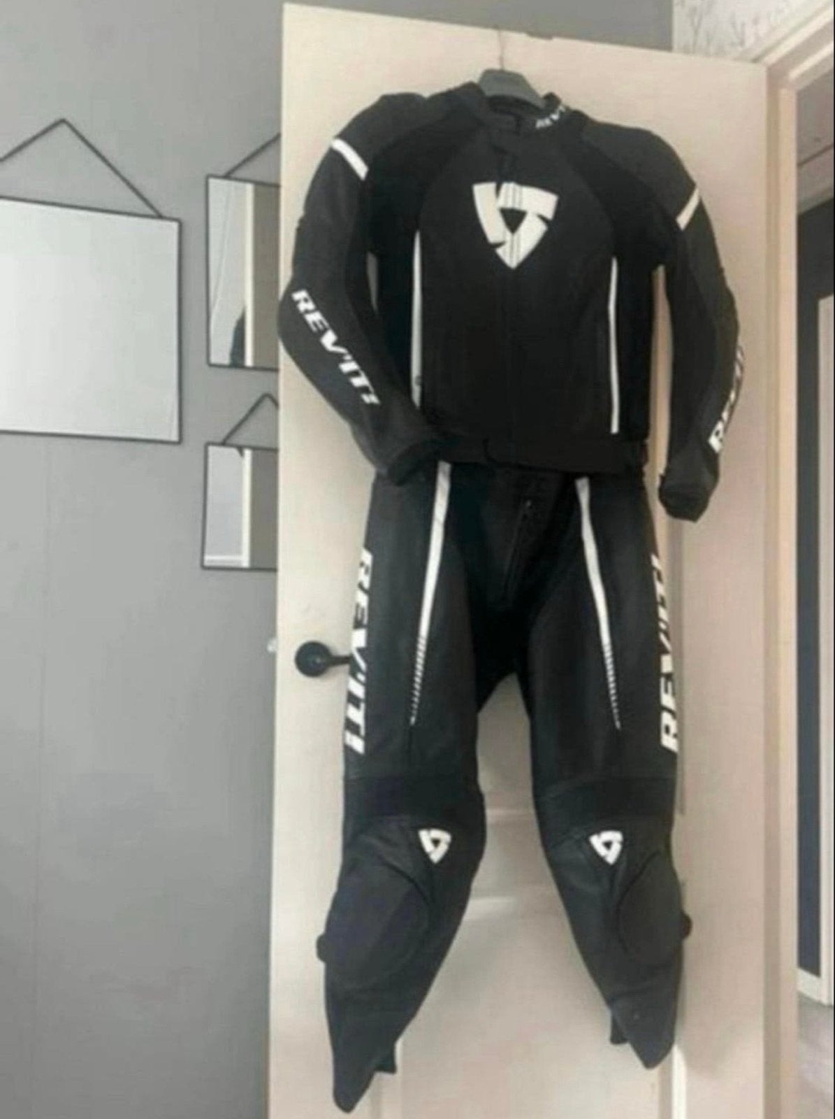 REV'IT! Motorpak (jas en broek) - Zwart/Wit (maat 42), Ophalen, Tweedehands, Dames, Combipak