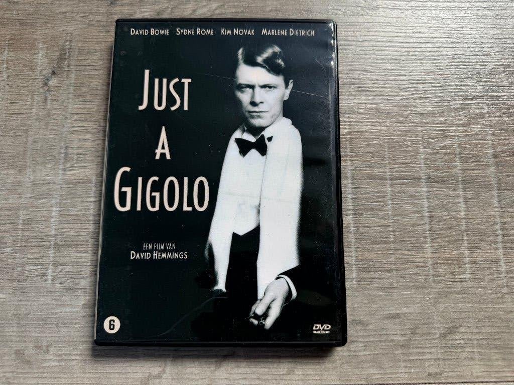 DVD David Bowie in Just a Gigolo, Alle leeftijden, Ophalen of Verzenden, Zo goed als nieuw, Romantiek